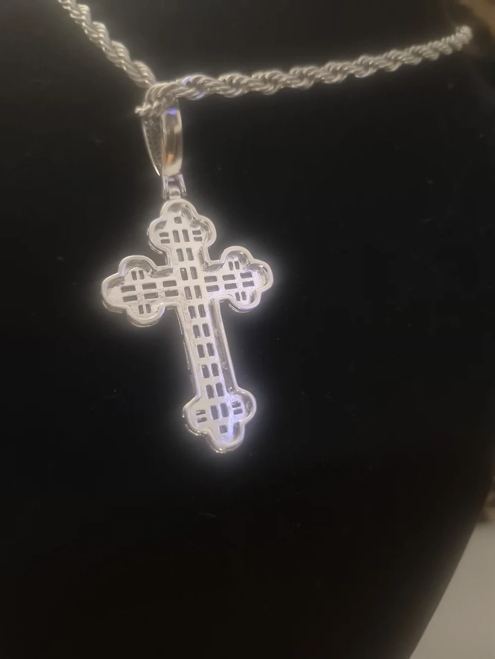 Silver Cross Pendant/baguettes